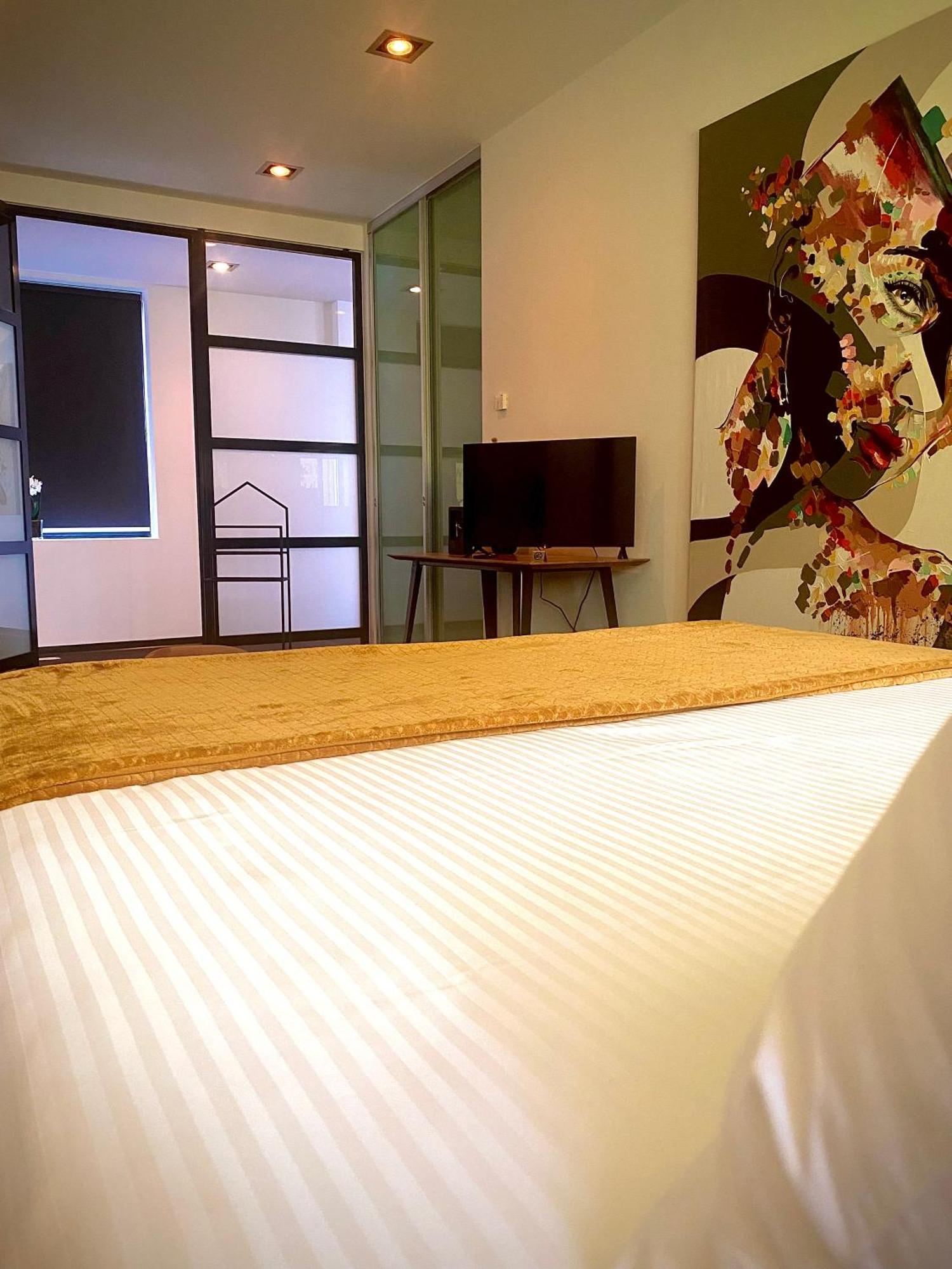 Wellness Dome Penthouse Apartment *